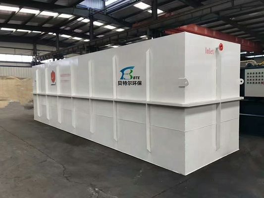 Equipo de tratamiento de aguas residuales industriales con función de depuración automática