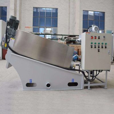 Industria alimentaria Tratamiento de aguas residuales 8-13 m3/día Capacidad Máquina de reciclado de residuos oleosos