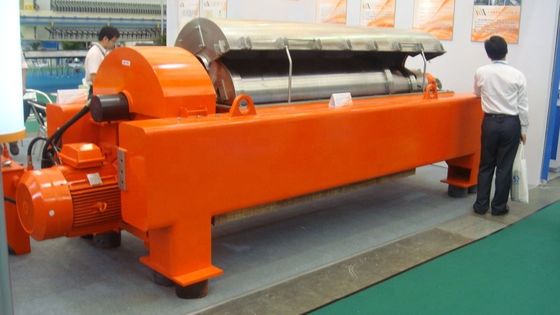 Máquina centrífuga espiral de tipo horizontal para el tratamiento del agua