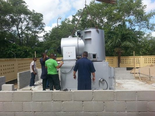 Incinerador de plantas de reciclaje de crematorio de plástico de 2-13 toneladas con quemador de gas diesel