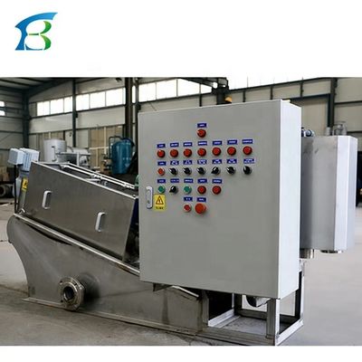 Tratamiento de agua 1 Presión A Vis Deshidratador de planta Presión de tornillo con caja de control automática